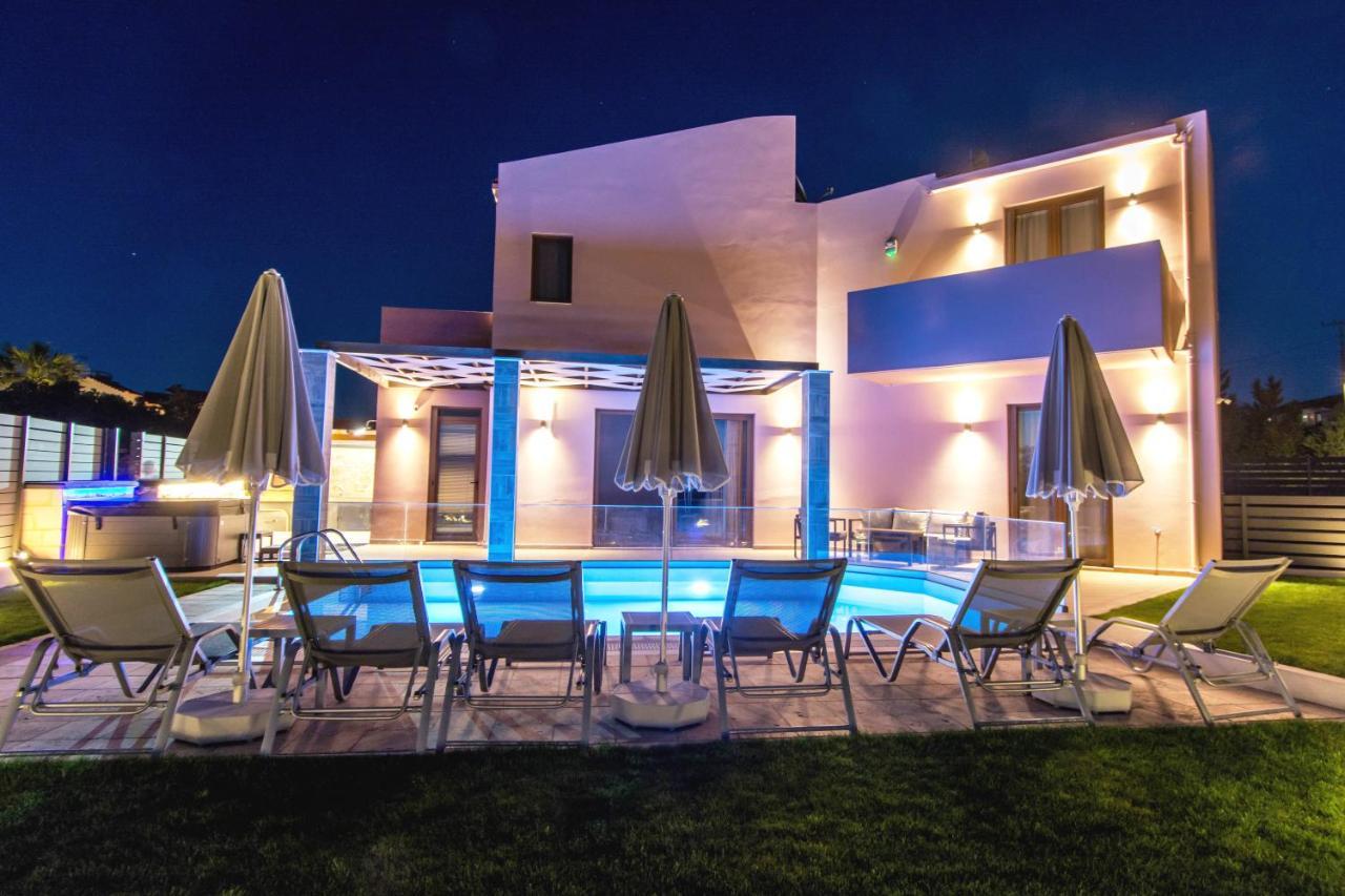 Villa Anthi, A Modern Villa With Salted Water Pool,Hot Tub & Bbq! Rethymno  Exterior photo